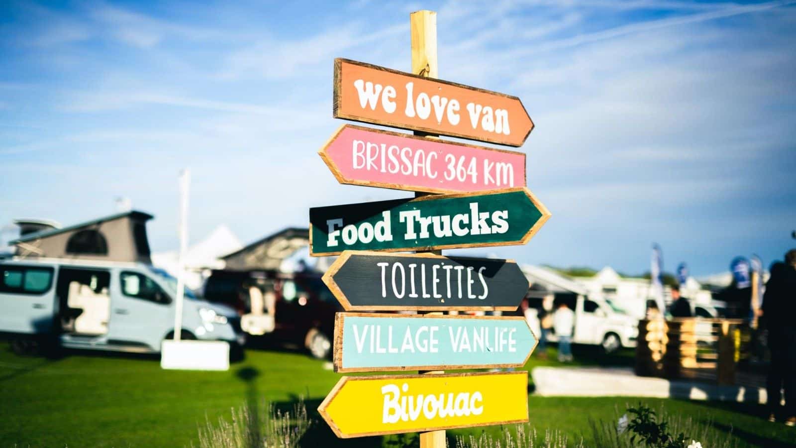 Salon Camper Van Week-end Paris Chantilly
